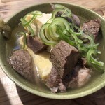 焼鳥パーラー コジマ商店 - タンたま（煮込みタンと出汁巻き玉子）480円