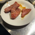 海老名食堂 - 中落ちカルビ　すみませんちょっと食べた