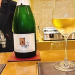 トゥ・ラ・ジョア イズム - 