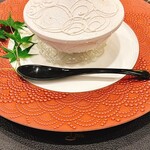 トゥ・ラ・ジョア イズム - 