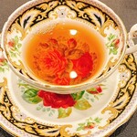 トゥ・ラ・ジョア イズム - 