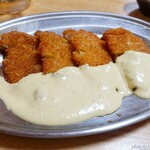 ぢどり亭 - 料理写真:2024年5月　チキン南蛮フライ【税抜890円】タルタル最高ー(*'▽')