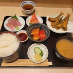 魚菜 山ぐち - 刺身といわし唐揚げ(税込1,200円)