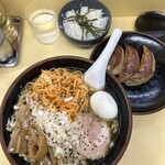 手もみラーメン 十八番 - 