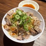 好 - チャーシュー丼