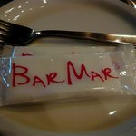 BAR MAR - さあ、何を食べましょうかね。