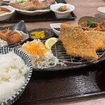 ごはんや金沢 - 