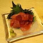 すし酒場 握わい - まぐろブツ