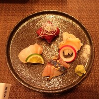 伊勢鮨 - 
