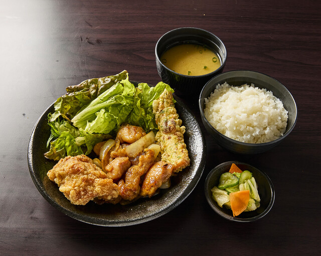 閉店】なるとキッチン 広島店 - 広島（広電）/居酒屋 | 食べログ