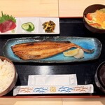 Hokkaido-Produced Grilled Hokke Set Meal