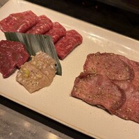 焼肉うしごろ 横浜店 - 