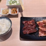 焼肉や漫遊亭 - 
