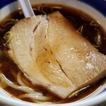 東池袋 大勝軒 - デカいチャーシュー。