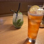 RED ROOM rooftop & grill - 