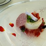 SIMOSE French Restaurant - ホワイトチョコレートのセミフレッド ローズの香る赤果実のサラダ