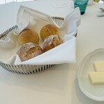 SIMOSE French Restaurant - 温められたパン