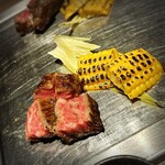 鉄板和食とワイン 萬鉄 - メインの神戸牛。お口の中でとろけてった