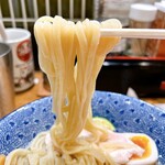 小麦生まれ、麺育ち。 - ツルツル、冷んやりで旨みもたっぷり〜