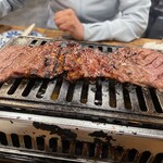 焼肉大衆酒場 真 肉焼屋 - 