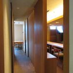 305235479 - 右側、カウンター席