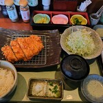 やはらかとんかつ綾 - お昼のロースかつ膳￥1,200