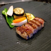 鉄板焼 花 - 仙台牛A5ステーキ