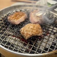 肉亭ふたご iki 本郷三丁目店 - 