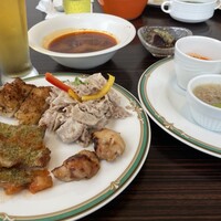 カフェ＆レストラン ヴァン - 欲望の茶色い肉たち