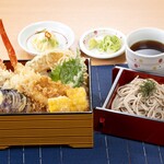 ずわいがに天重と麺セット