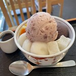 つる瀬 - 小倉あんみつ（白玉トッピング）