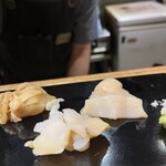 新橋貝介 - ミル貝、つぶ貝