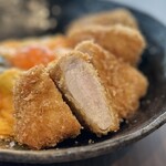 食事処GOEN - かつ断面