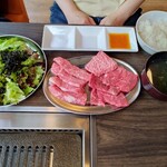 和牛の神様 - カルビ＆ロースセット1200円