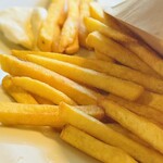 エッセンサッポロ - ポメス（フライドポテト）M