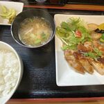 となりの食堂 - 豚ロース焼オニオンソース