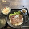 焼肉酒場 叶