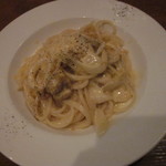 フォセッタ - ウニのクリームソース