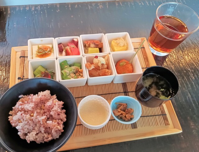 SUN Hirutonpurazauesutoten photo 2