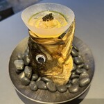 プレゼンテ スギ - スズキの生ハム
      　亜麻猫
      　人参ペースト　クリアトマトウォーター　
      　バジルオイル　N25キャビア