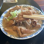 味処 京佳 - 柔らかいモツ煮