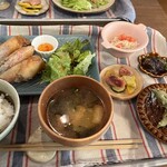 太陽とごはん - 