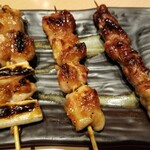 鶏と鉄板焼 宮本 - 串３本追加。