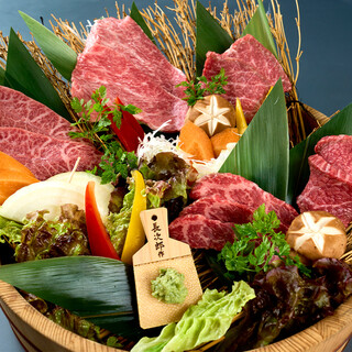 A5ランク以上の旨味「もりたなか牛」を使用した逸品に舌鼓