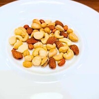 ワインに寄り添う 贅沢ミックスナッツセレクション