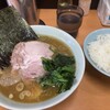 横浜らーめん 武蔵家 綾瀬店