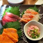 夢庵 - 刺身４点盛り
