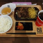 牛角焼肉食堂 - 