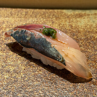 鮨 以とう 一貫_1