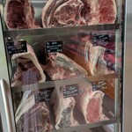 サカエヤ - 高級店の預かり熟成肉